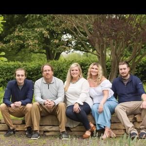 Meet your Posher, Casey